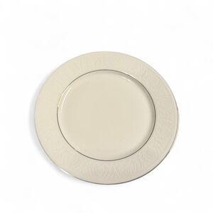 Lenox Debut Collection Hannah Platinum brand new - TWO PLATES